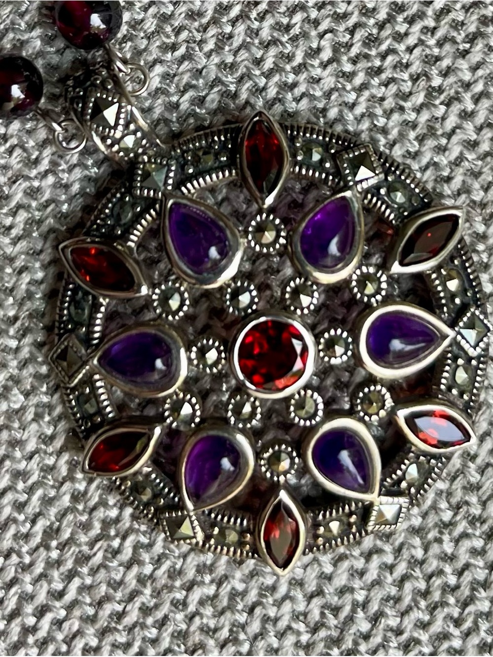 .925 Vtg new old stock(circa 1980/1990’s) amethyst/Garnet 16 1/2” L 22.85 grams